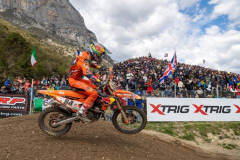 Motorcrosser Jeffrey Herlings wint Grote Prijs van Spanje en pakt grandioos record