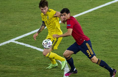 Dit zijn de opstellingen van Spanje en Polen: Luis Enrique brengt topschutter in de ploeg