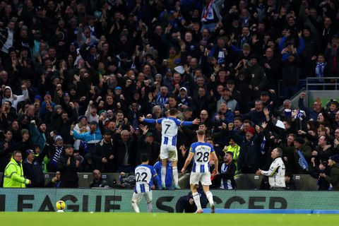 Jantje! Brighton & Hove Albion sloopt Liverpool in eigen huis
