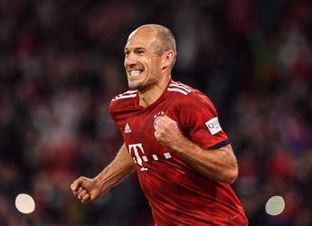 Bayern ondanks vele VAR-ingrijpen langs Hoffenheim, invaller Robben scoort