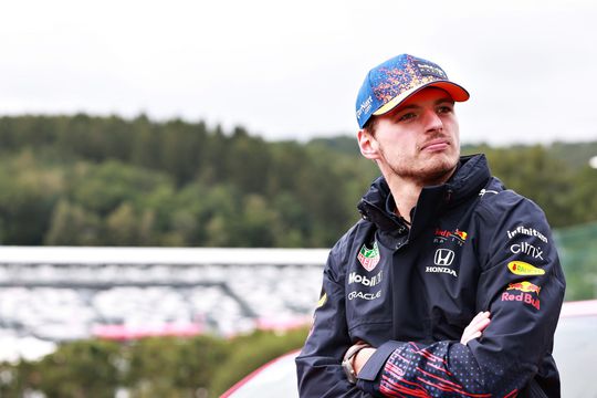 🎥 | Max Verstappen over schade na 2de vrije training: 'Gelukkig zooi die we niet gingen gebruiken'