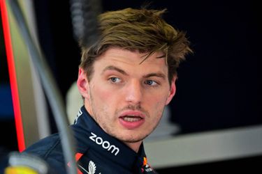 Max Verstappen werd gedurende de vrijdag steeds positiever in Bahrein: 'Was een beetje verrast'