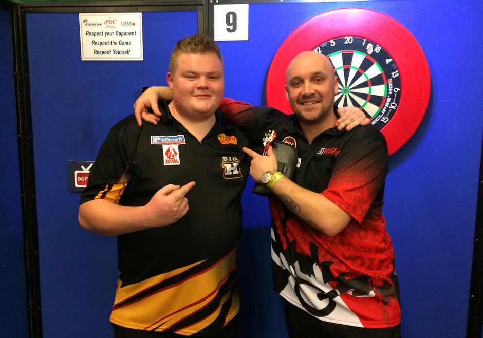 Hughes en Ward pakken Tour Card op eerste dag Q School