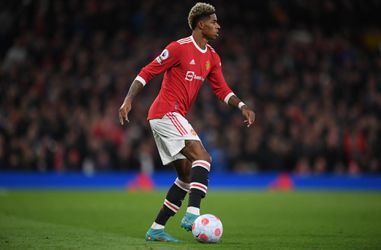 Marcus Rashford bekvecht met fans en post daarna excuus: 'Ben ook een mens'