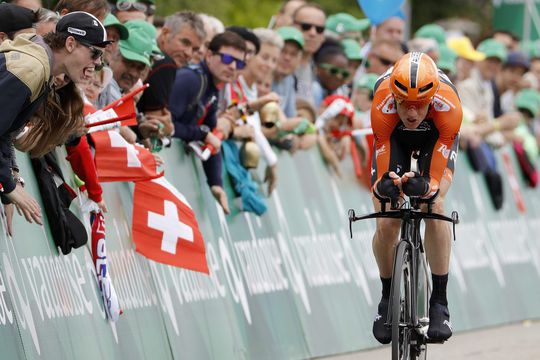 Weening maakt een uitstapje naar de mountainbike