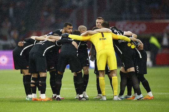 Verschil tussen Conference League en Europa League: hier de startende teams van Ajax en AZ