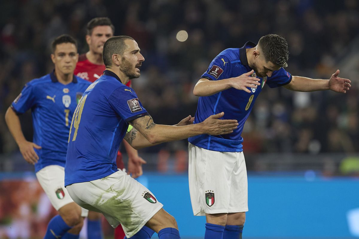 Gaat Italië of Zwitserland naar WK? Dit zijn de regels van de WK-kwalificatie bij gelijke stand
