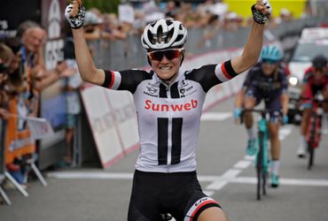 Winder wint 5e etappe en gaat aan de leiding in Giro Rosa