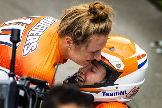 🎥 | BMX levert medailles op! Merel Smulders verrast met brons net als zus Laura in 2012