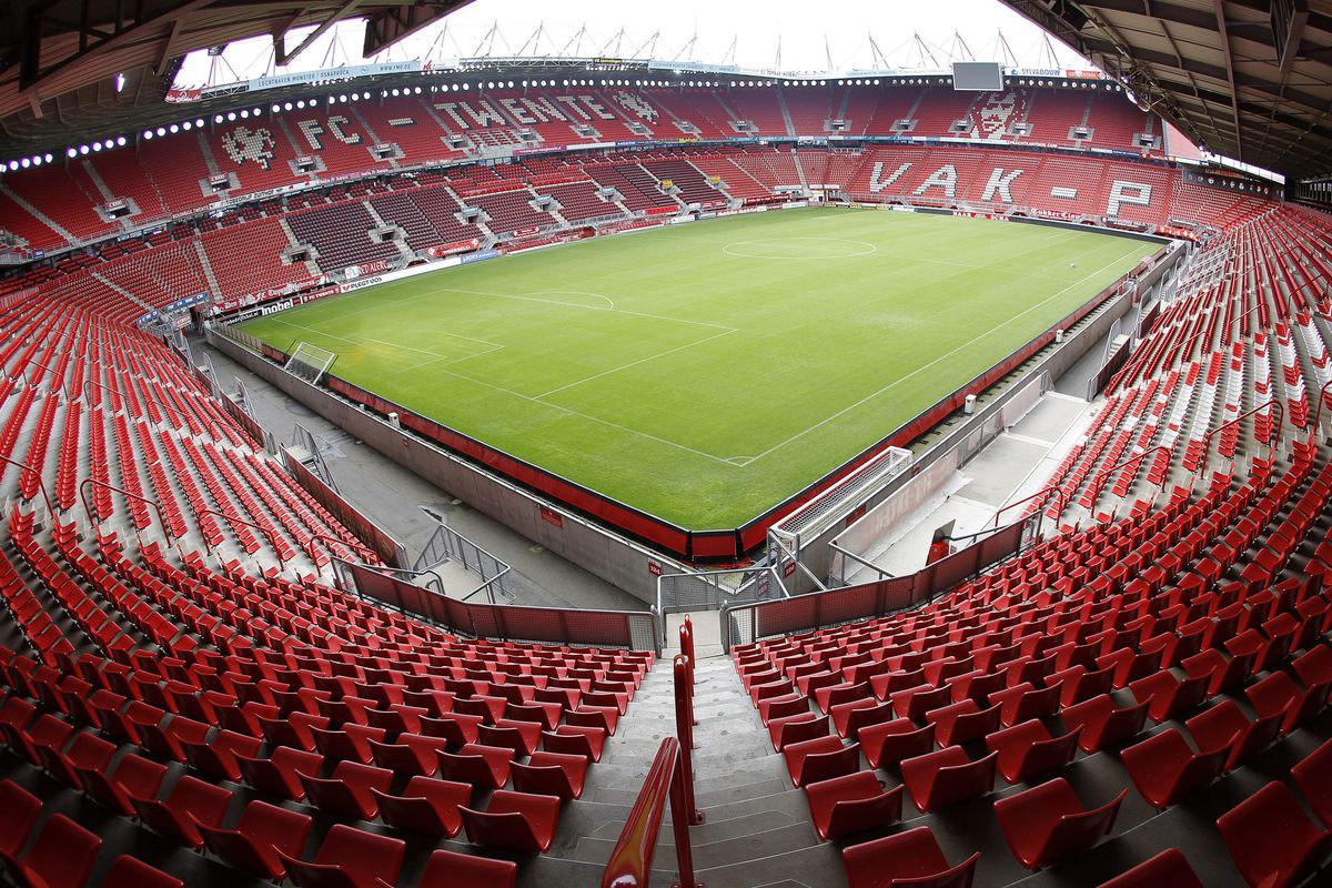 'FC Twente-speler had wel heel kinky avontuur in hotel'