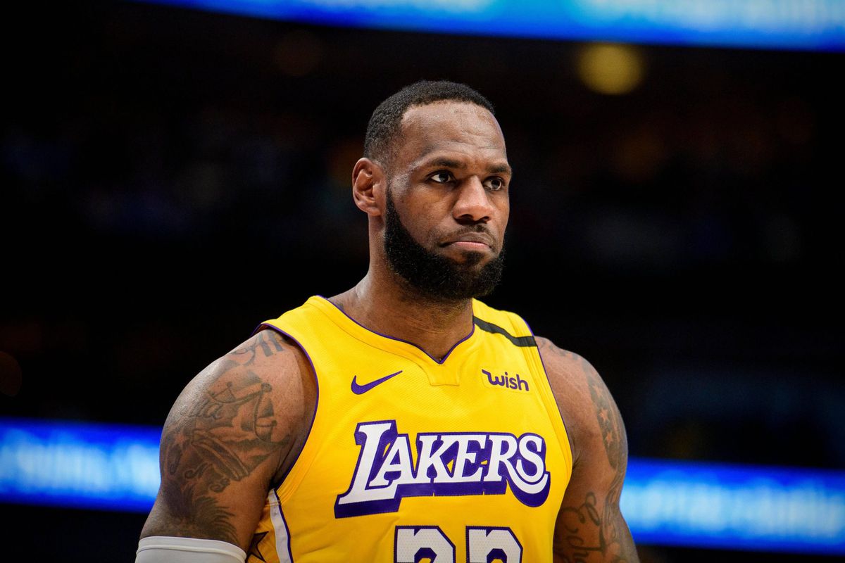LeBron James gooit Lakers langs oude club Cavaliers
