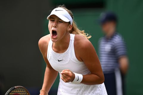 16-jarige Andreeva bereikt de laatste 16 op Wimbledon