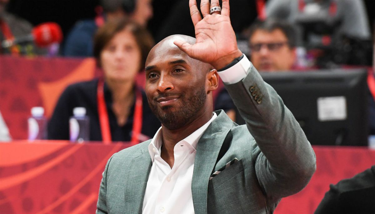 Sportwereld rouwt om legende Kobe Bryant: 'God, please No!'