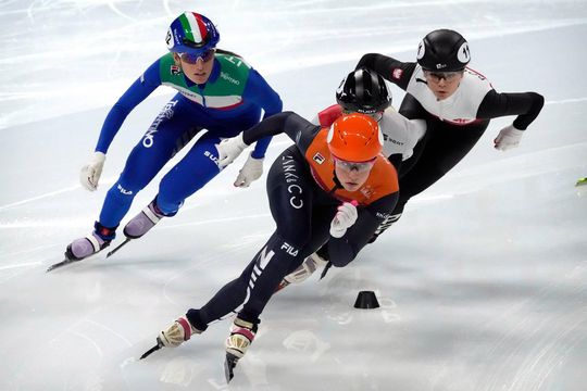 Schulting en Velzeboer naar kwartfinales wereldbeker shorttrack