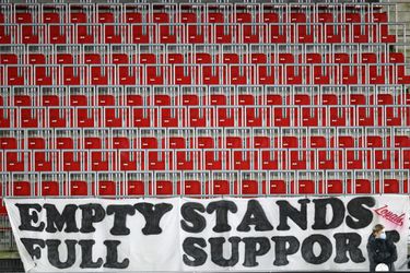 "Fans kunnen dit seizoen niet meer naar het stadion, clubs lijden 8,5 miljard verlies"