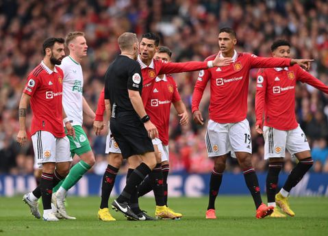 Erik ten Hag's Manchester United krijgt boetes voor misdragingen spelers in Premier League-duels