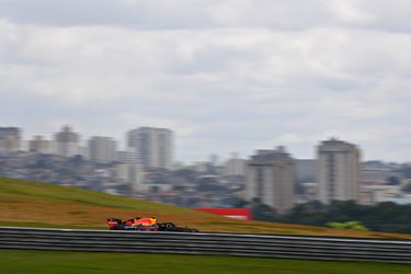 Samenvatting: Verstappen in VT1 de snelste op Interlagos (video)