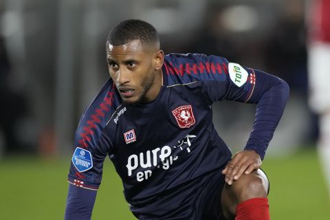Dit is de nieuwe club van 31-jarige Luciano Narsingh
