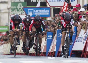 BMC wint proloog, Kelderman rijdt uitstekende ploegentijdrit in de Vuelta