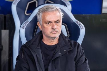 José Mourinho weigert Saudi-Arabië en blijft voorlopig bij AS Roma
