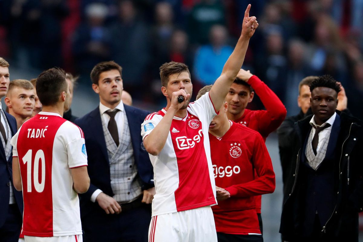 Dit is de kampioensopstelling van Ajax tegen De Graafschap: Huntelaar en Mazraoui starten