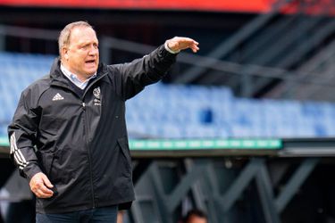 Advocaat zet Feyenoord op scherp: 'Het móét, wij zijn de favoriet'