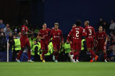 🎥 | Gunstigste uitslag voor Ajax? Rangers eerst op voorsprong, Liverpool maakt snel gelijk: 1-1