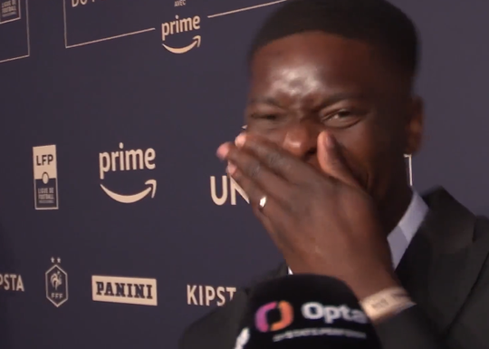 🎥 | Journalist spreekt verkeerde speler aan: 'Ik speel helemaal niet met Mbappé'
