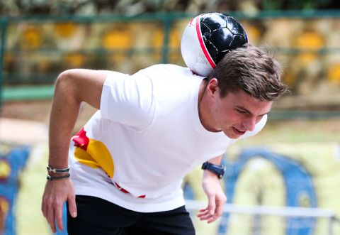 Aan deze voetbalwedstrijd doet Max Verstappen op 24 mei mee