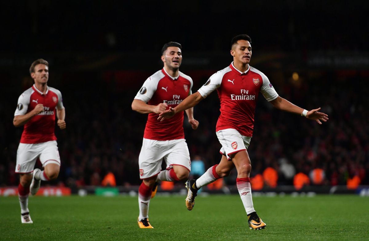 Alexis bezorgt Arsenal winst op Köln door héérlijke goal (video)