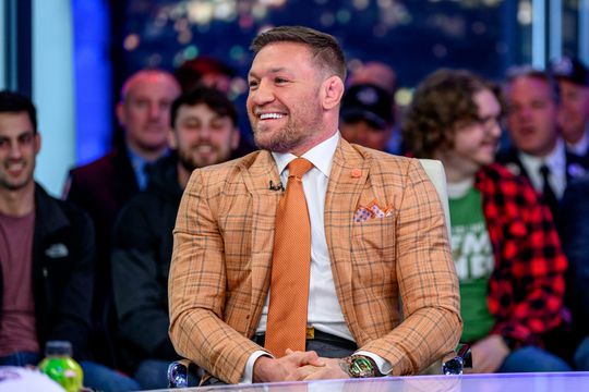 Conor McGregor voorspelt knokpartij Jake Paul en oud-rivaal Nate Diaz: 'Slaat zijn kop eraf'