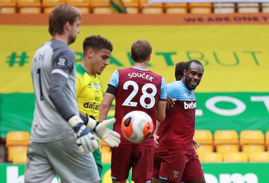 🎥 | Antonio zorgt met 4 goals voor degradatie Krul en Norwich uit Premier League