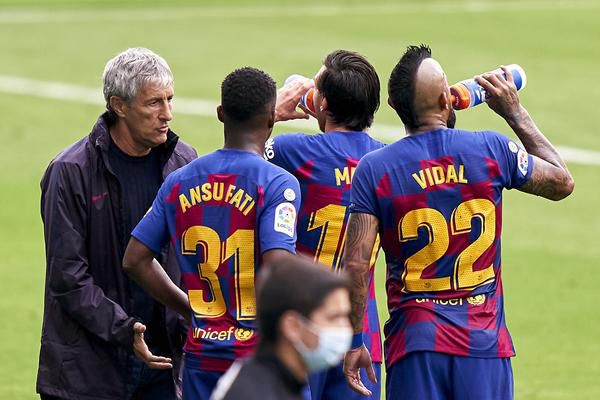 Barcelona-coach ontkent slechte relatie met sterspelers