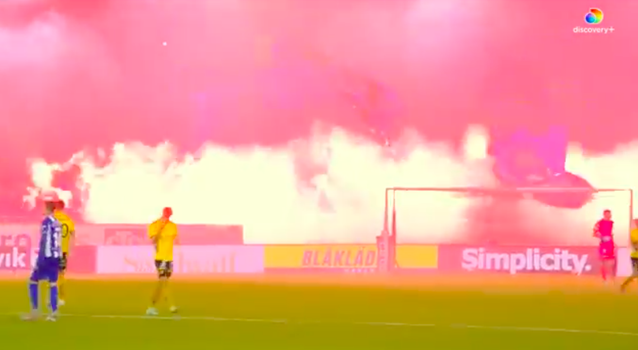 🔥🎥 | Te gekke vuurwerkshow bij Zweeds competitieduel tussen Elfsborg en Göteborg
