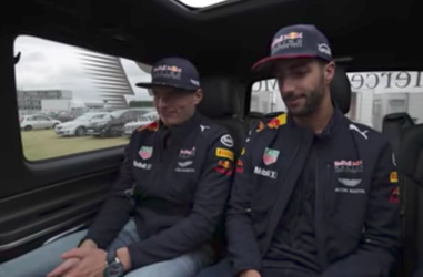 Ricciardo trollt Verstappen: 'Mag je op Vettels feestje komen, denk je?' (video)