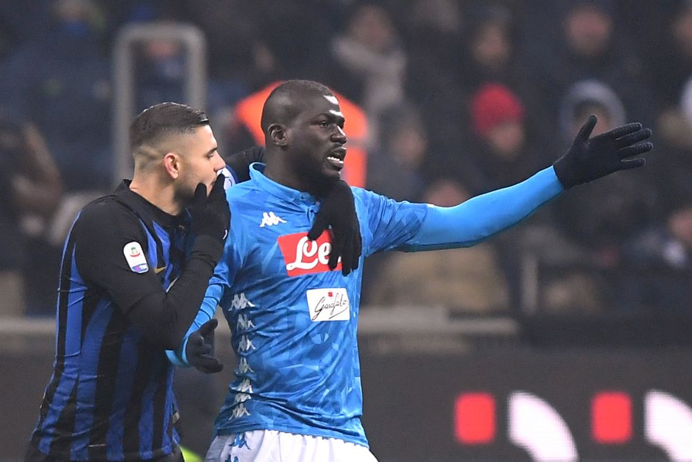 Koulibaly hoorde continu apengeluiden tijdens Inter-Napoli: 'Ik ben trots op mijn huidskleur'