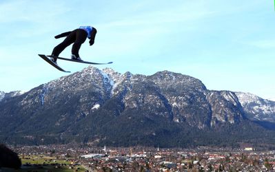 Lindvik zorgt voor nieuwjaarsverrassing in Garmisch-Partenkirchen
