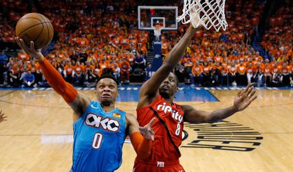 Oklahoma City Thunder ziet driepunters nu wel vallen en dankt Westbrook voor 1e play-off-zege