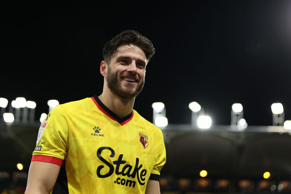 📸 | Vrouw toont Emma Heesters cheatbewijs Wesley Hoedt: 'Je mag inloggen op mijn Insta'