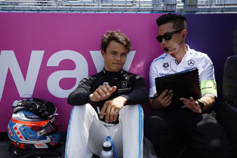 Nyck de Vries mag stoeltje Lewis Hamilton overnemen bij VT1 in Frankrijk