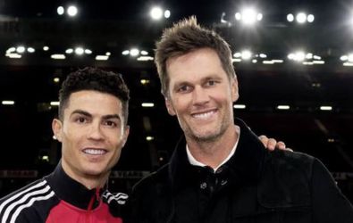 Cristiano Ronaldo genoot van praatje met Brady: 'Heerlijk om ideeën uit te wisselen met andere GOAT'