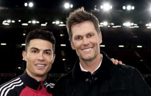 Cristiano Ronaldo genoot van praatje met Brady: 'Heerlijk om ideeën uit te wisselen met andere GOAT'