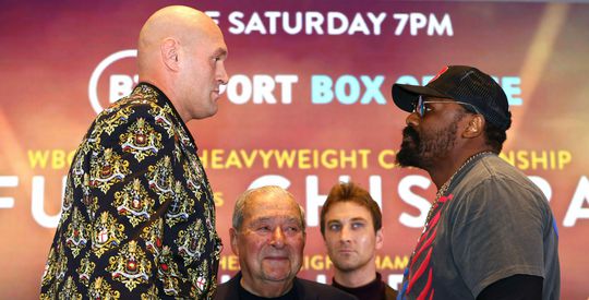 Tyson Fury waarschuwt Derek Chisora: 'Ik heb 6 weken geen seks gehad'