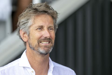 Van der Sar wil nog niets weten van United-terugkeer: 'Ben nog niet klaar bij Ajax'