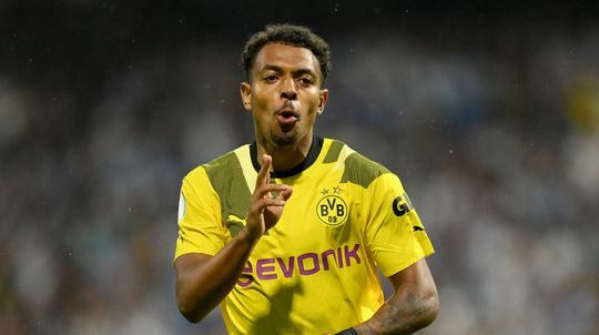 Dit is waarom alle Duitse bekerwedstrijden 1 minuut later beginnen