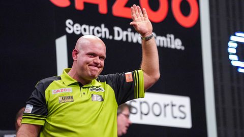 Michael van Gerwen kwam zonder pijlen aan in Dublin: 'Mijn koffer ging niet mee'