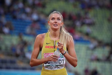 📸 | 'Knapste atlete' Alica Schmidt daagt Erling Haaland uit voor wedstrijdje: 'Zien wie snelst is'