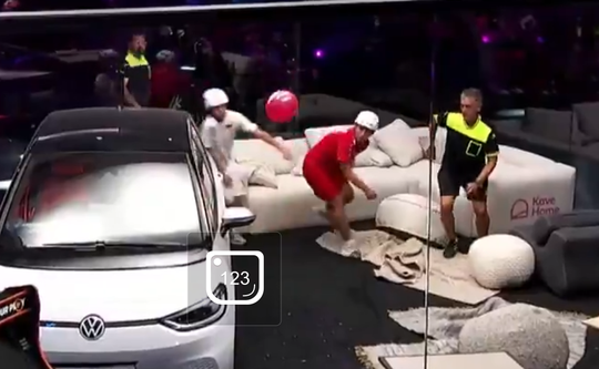 🎥 | Ja, het WK Ballon in de Lucht Houden bestaat echt!!!