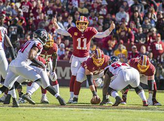 Gruwelijke beelden van 'beroemde' beenbreuk American Footballer Alex Smith