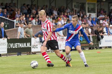 Van Drongelen in de wolken na droomtransfer: 'HSV volgde me al een jaar'